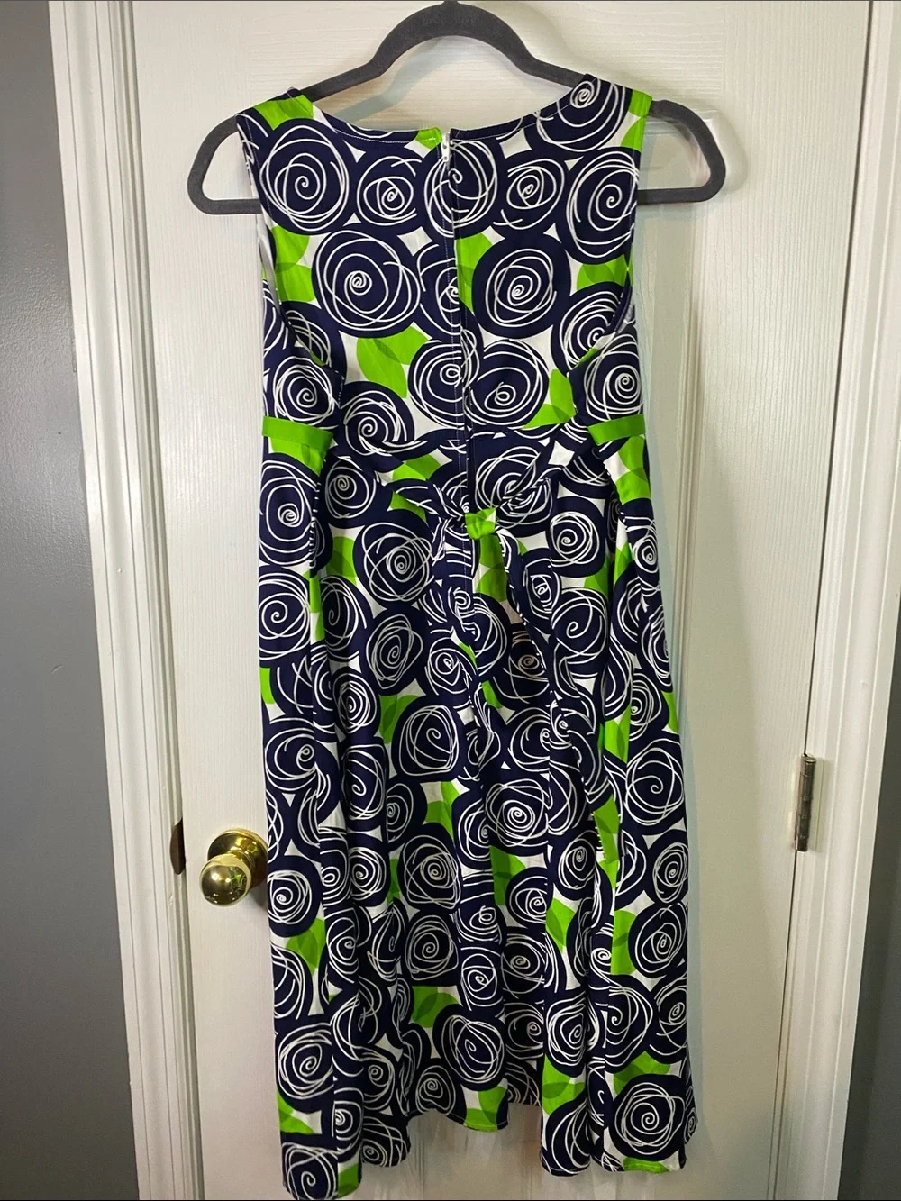 Bonnie Jean Navy and Lime Green Swirl Dress Size 16 1/2 Lace on Kids Dress
